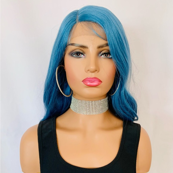 Long Gorgeous 28” Ocean Blue Color Premium Fiber Glueless Lace Front Wig - Picture 8 of 10